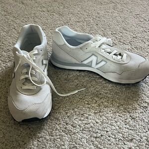 Women’s New Balance off white shoes
